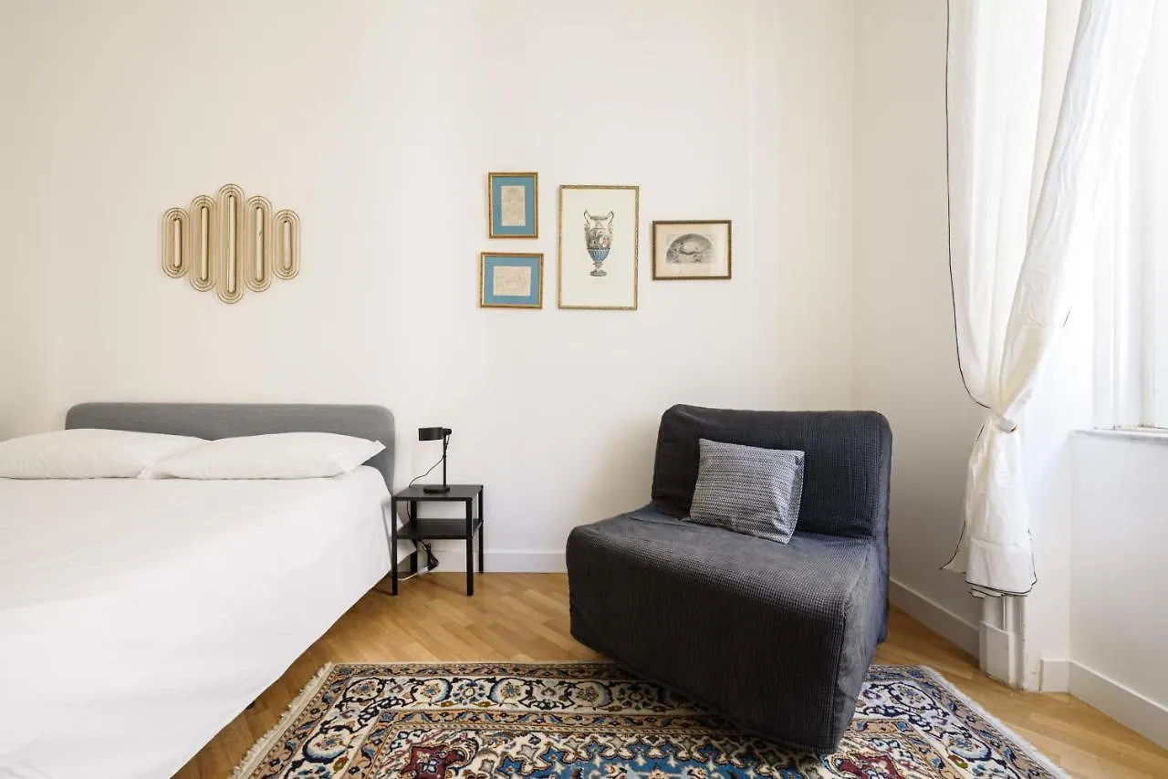 Largo Vasto A Chiaia 82 Apartment Naples
