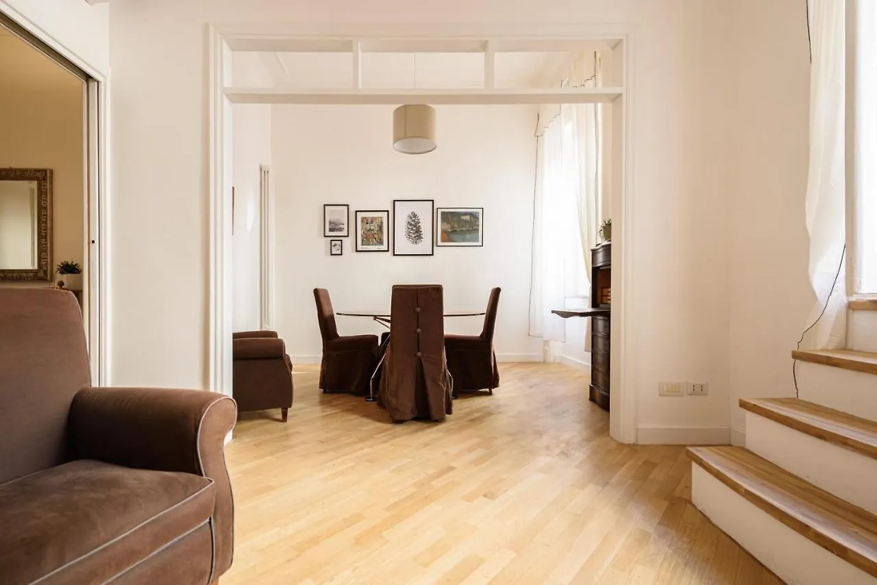 Largo Vasto A Chiaia 82 Apartment Naples Italy